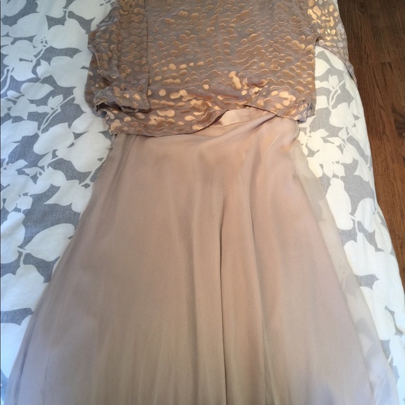 Club Monaco 3/4 sleeve sheer top. Rayon/Silk. - Picture 4 of 5